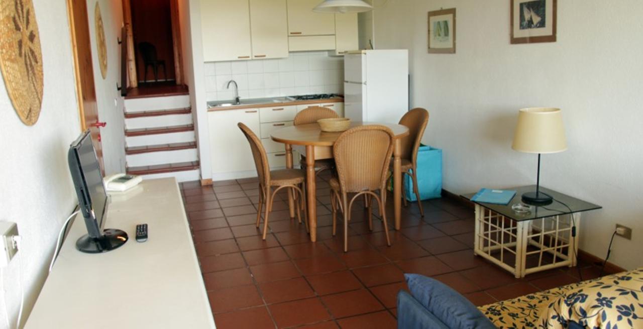 Residence Portolaconia Appartamenti Cannigione Oda fotoğraf